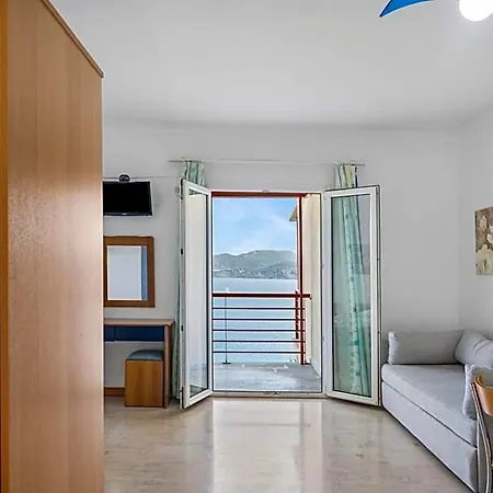 Hotel Miranda 3*
