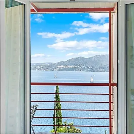 Hotel Miranda 3*